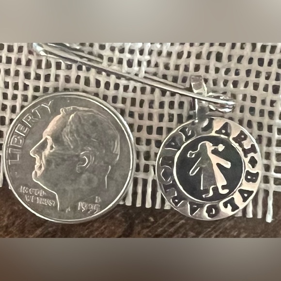 Vintage Bvlgari Save the Children Charm - Picture 3 of 3